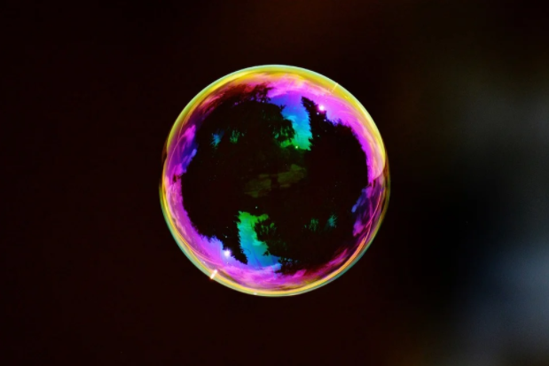Risk in decentralized finance: is the DeFi Boom another bubble?